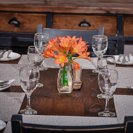 Avoca Vale Country Hotel Louis Trichardt Buitenkant foto