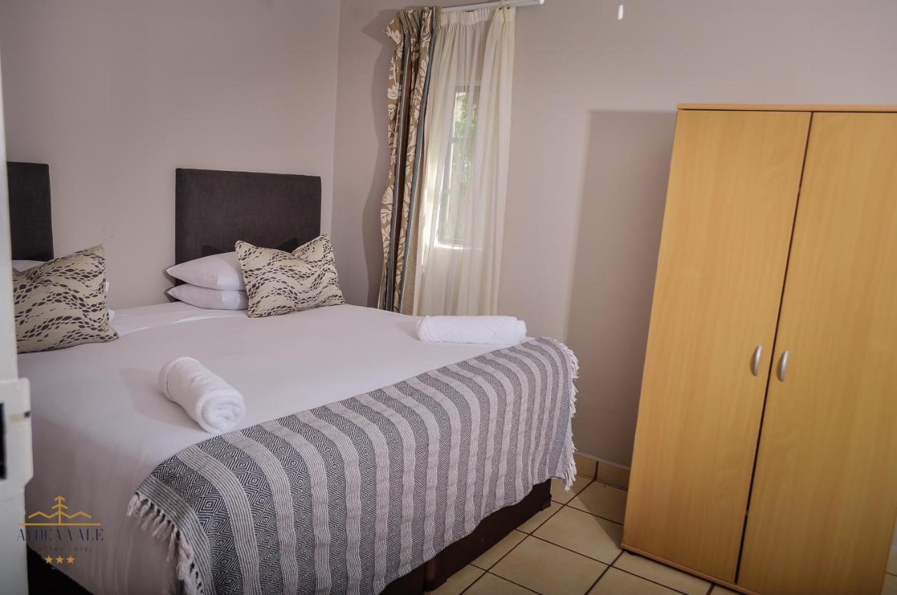 Avoca Vale Country Hotel Louis Trichardt Buitenkant foto