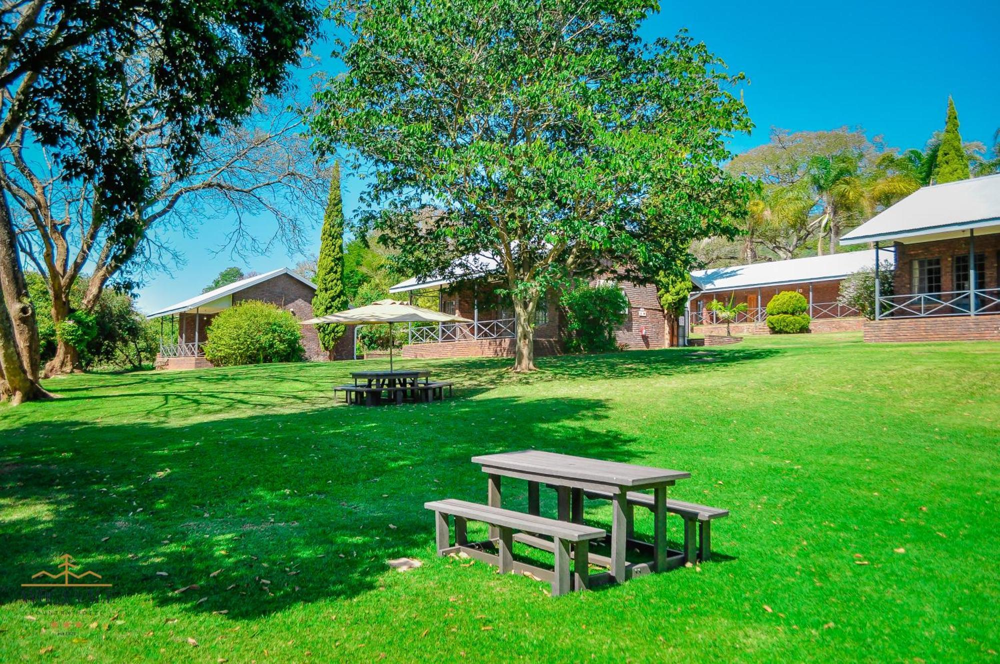 Avoca Vale Country Hotel Louis Trichardt Buitenkant foto