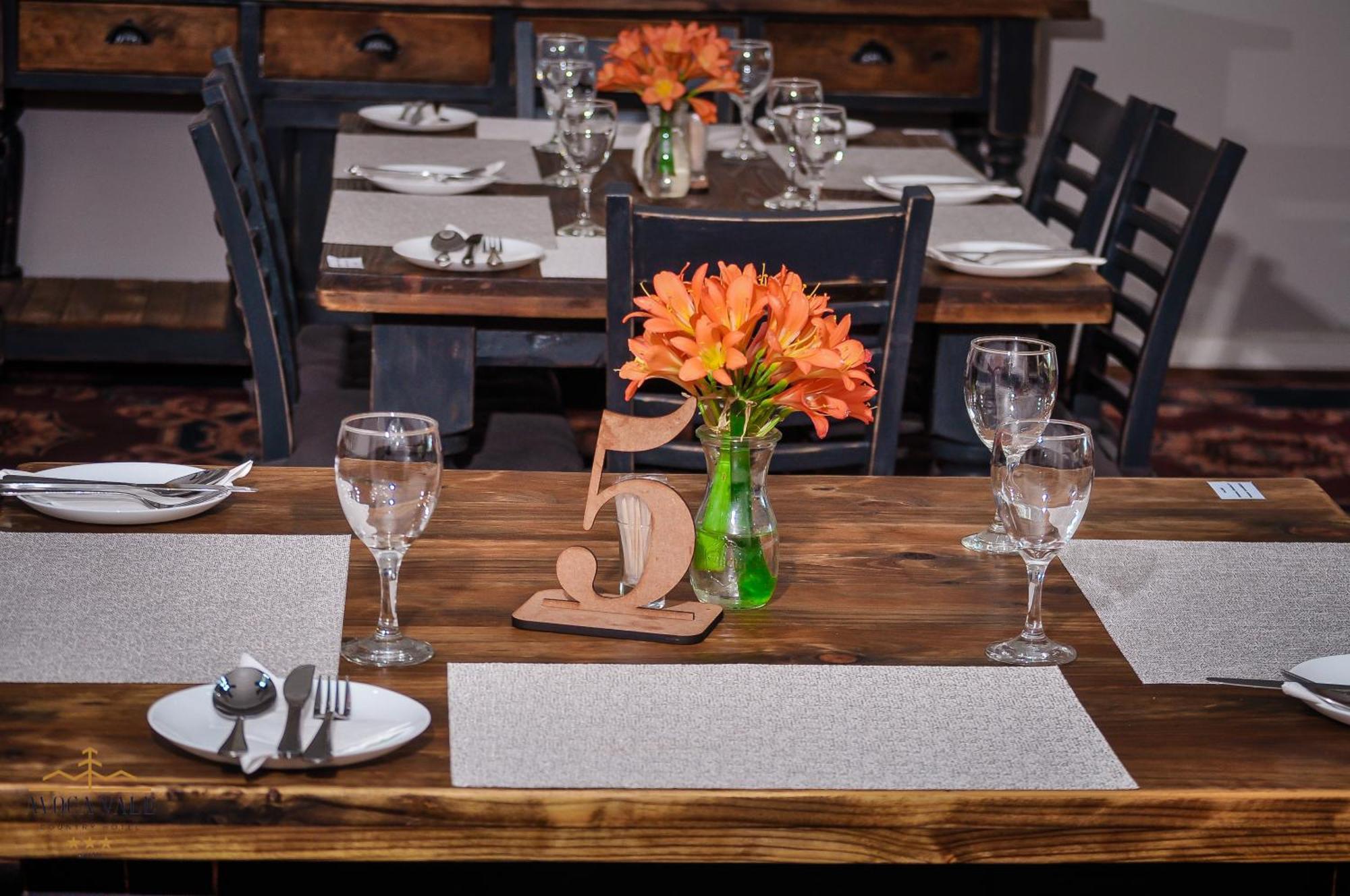 Avoca Vale Country Hotel Louis Trichardt Buitenkant foto
