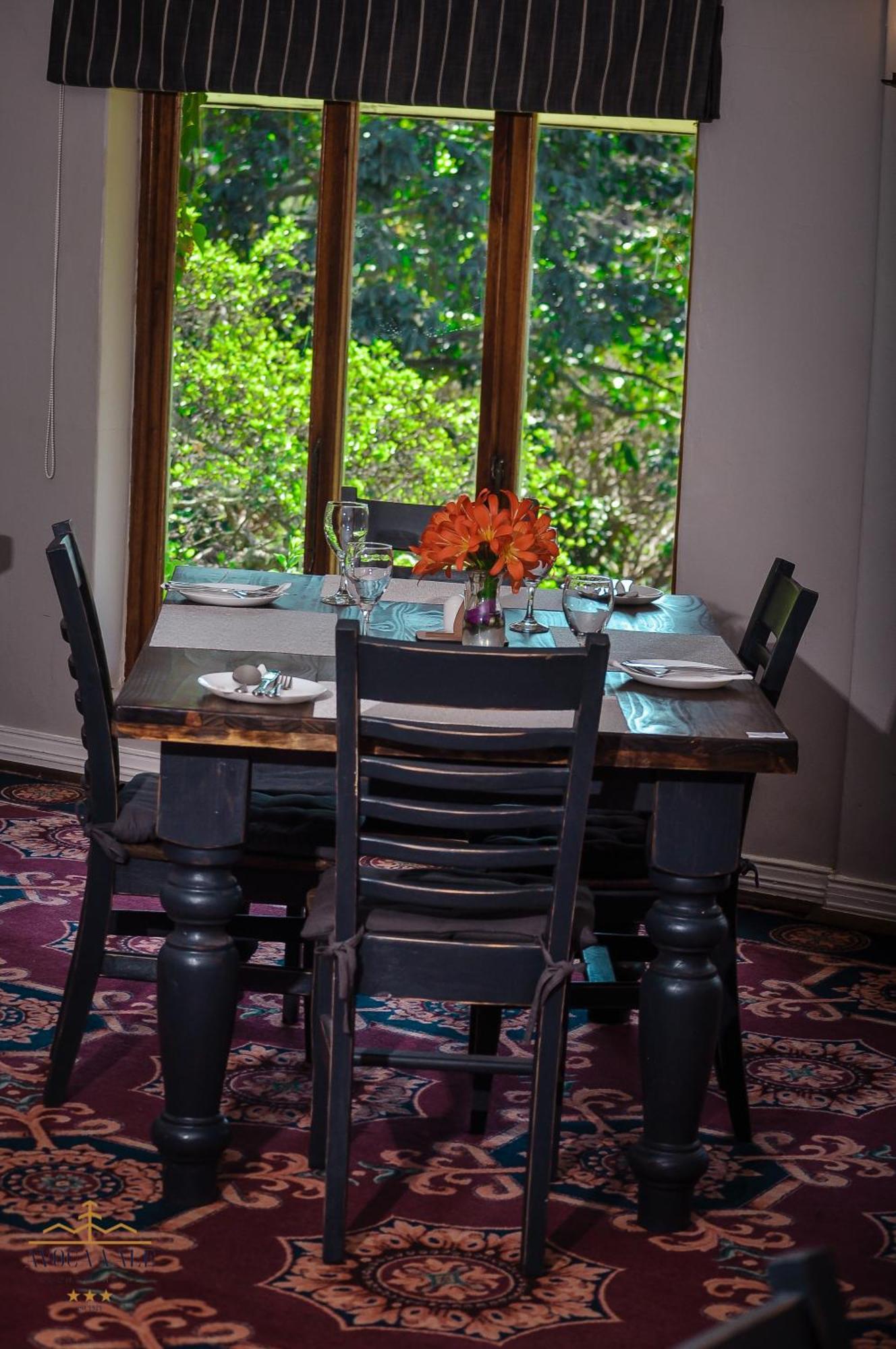 Avoca Vale Country Hotel Louis Trichardt Buitenkant foto
